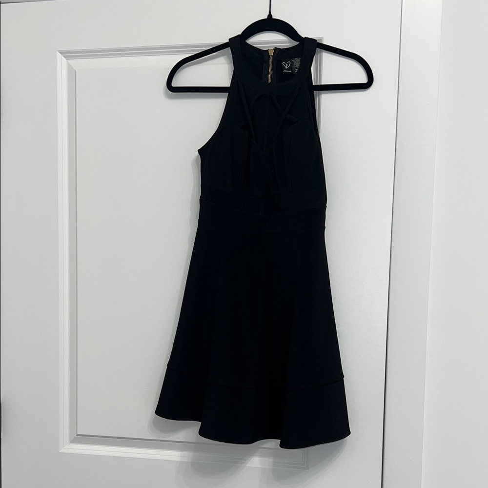 DEVON WINDSOR Black Mini Dress